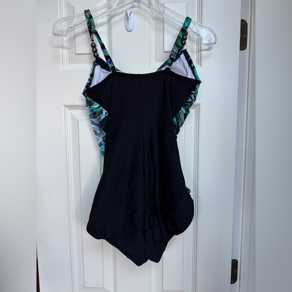 Slimming Multicolor Swimsuit with Beaded Straps - Picture 3 of 4